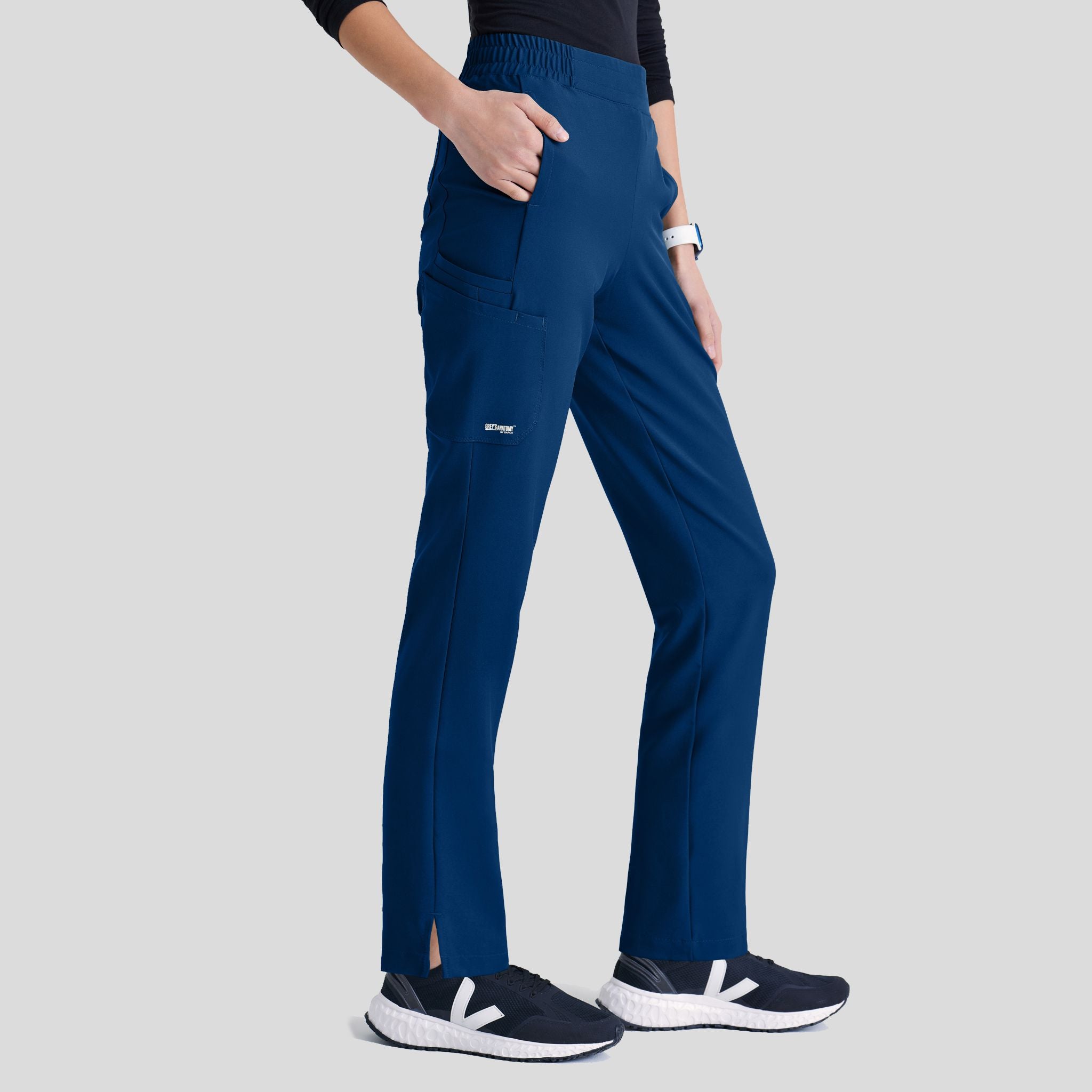 BARCO_GREYSANATOMY_EVOLVE_GSSP627_INDIGO_RIGHT