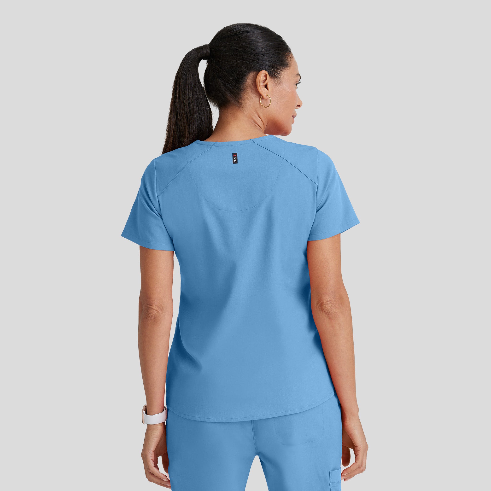 Emma 4-Pocket V-Neck Scrub Top | Ciel