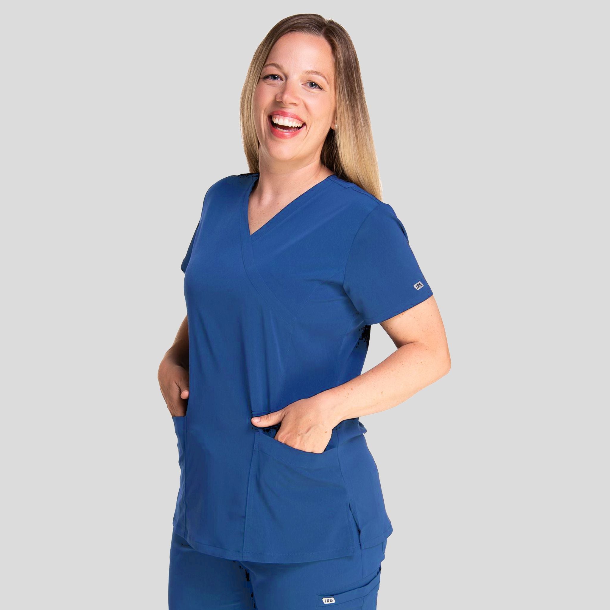 IRG_Elevate_181002_royal_left