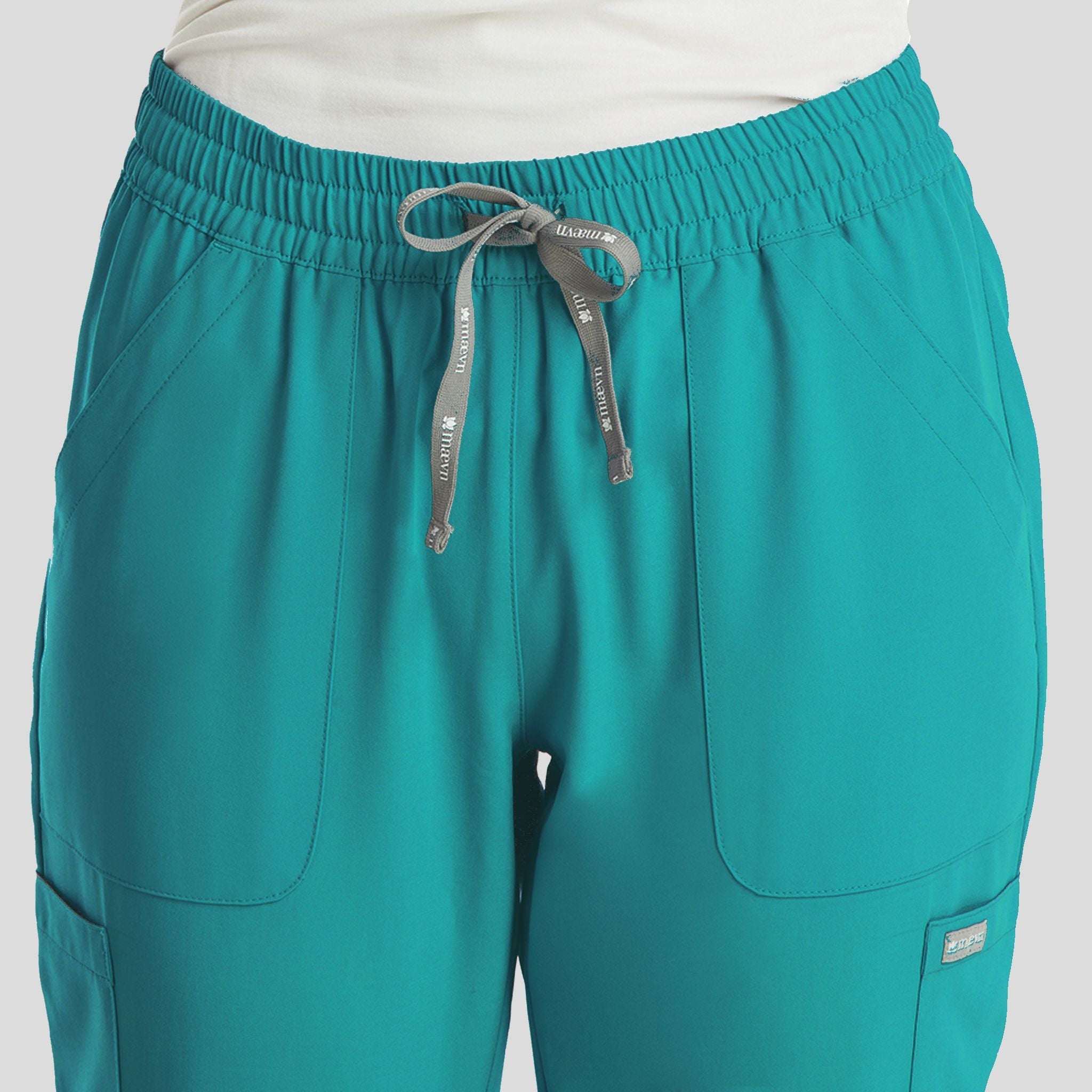 Maevn_Momentum_5091_teal_detail3