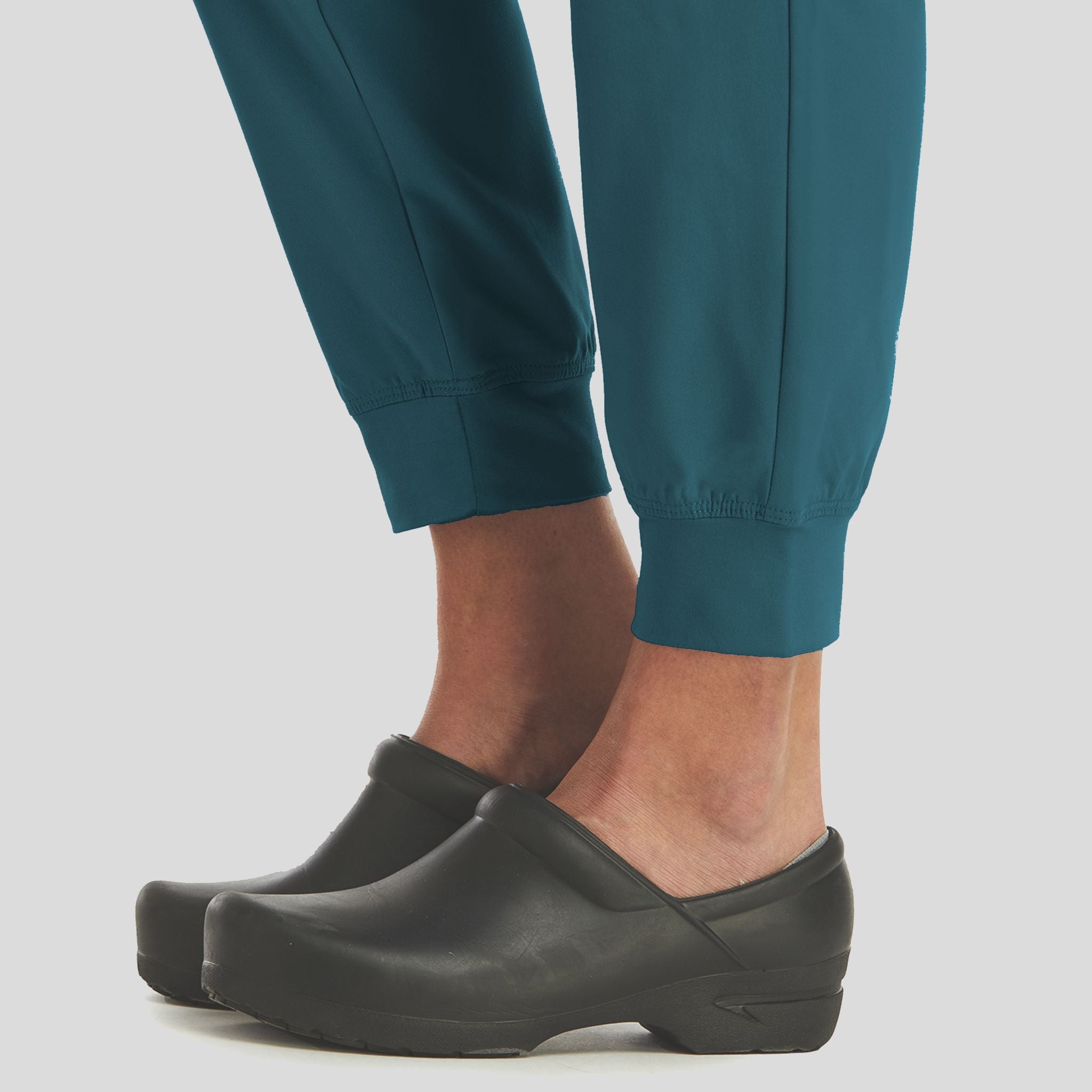 Maevn_Momentum_5092_caribbean_detail2