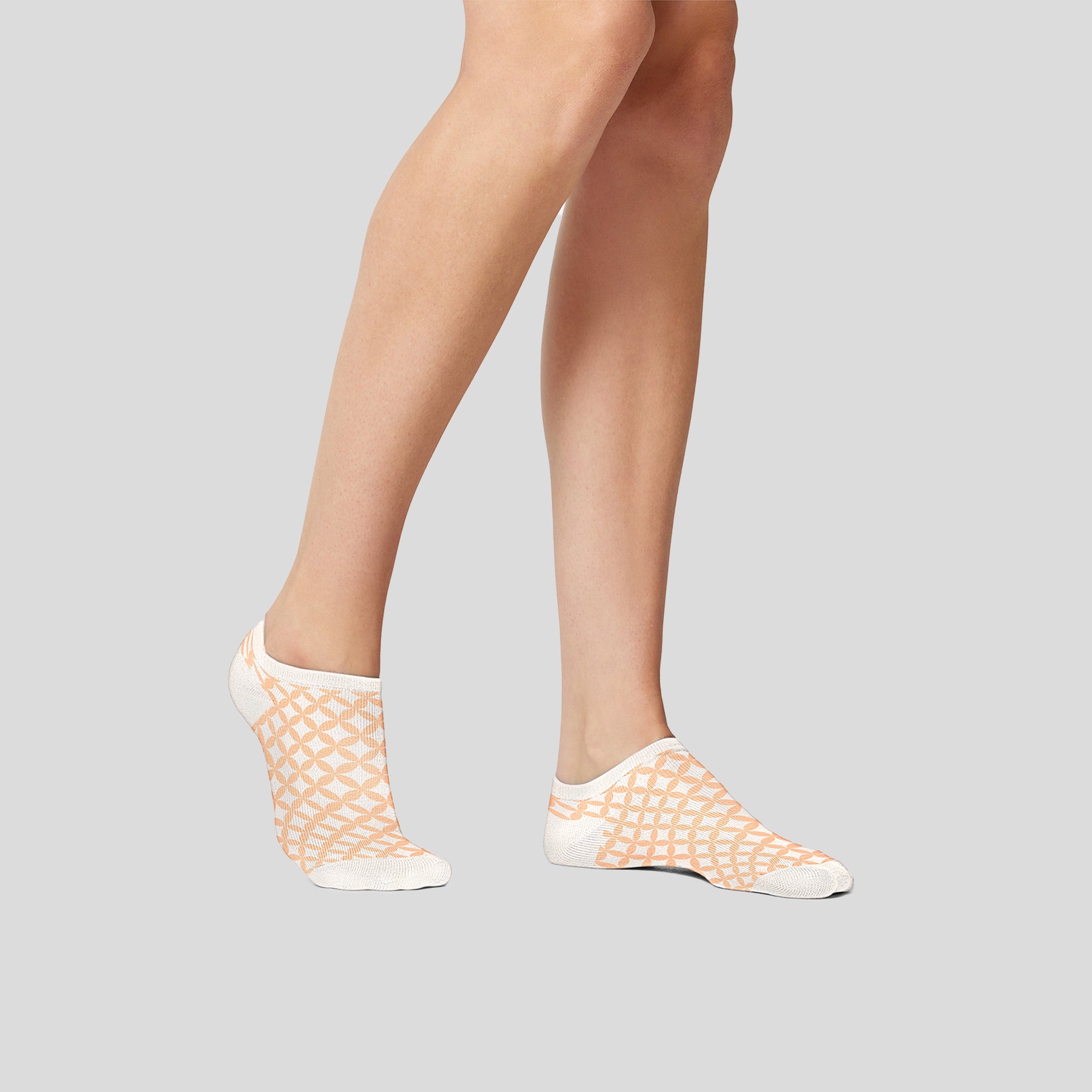 Ankle Socks | Layers of Skins