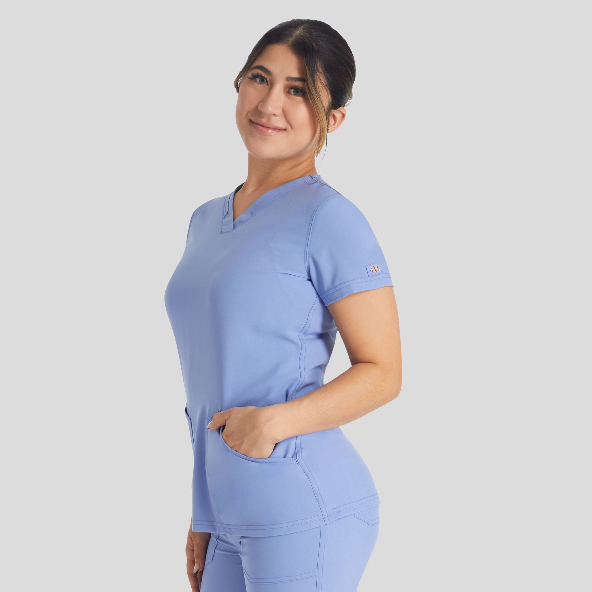 Women's V-Neck Scrub Top | Ciel