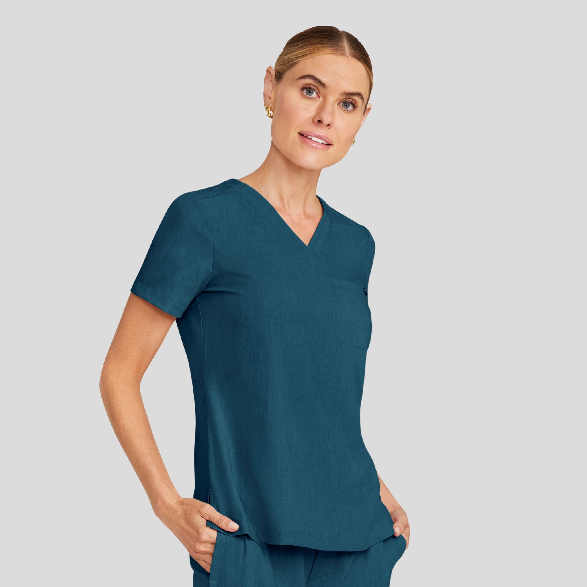 Women's Billie V-Neck Scrub Top | Caribbean