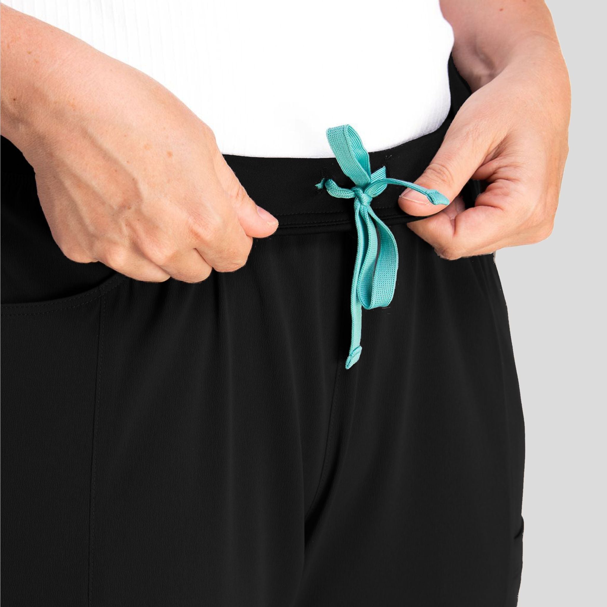 IRG_Elevate_181203_black_detail